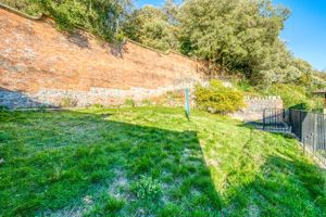 Photo 36- click for photo gallery